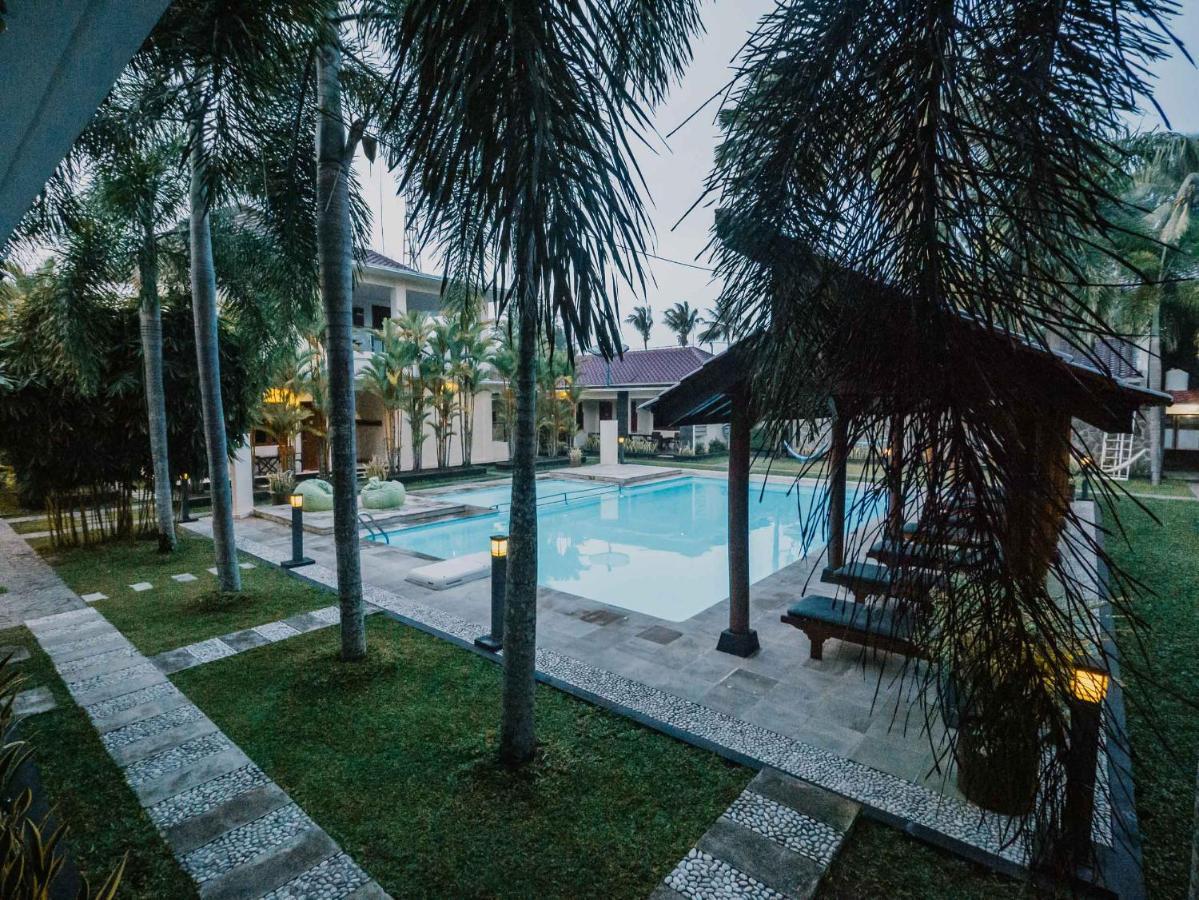 Sunrise Resort Batukaras Экстерьер фото