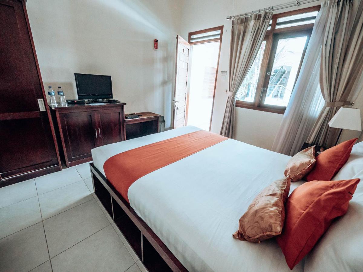 Sunrise Resort Batukaras Экстерьер фото