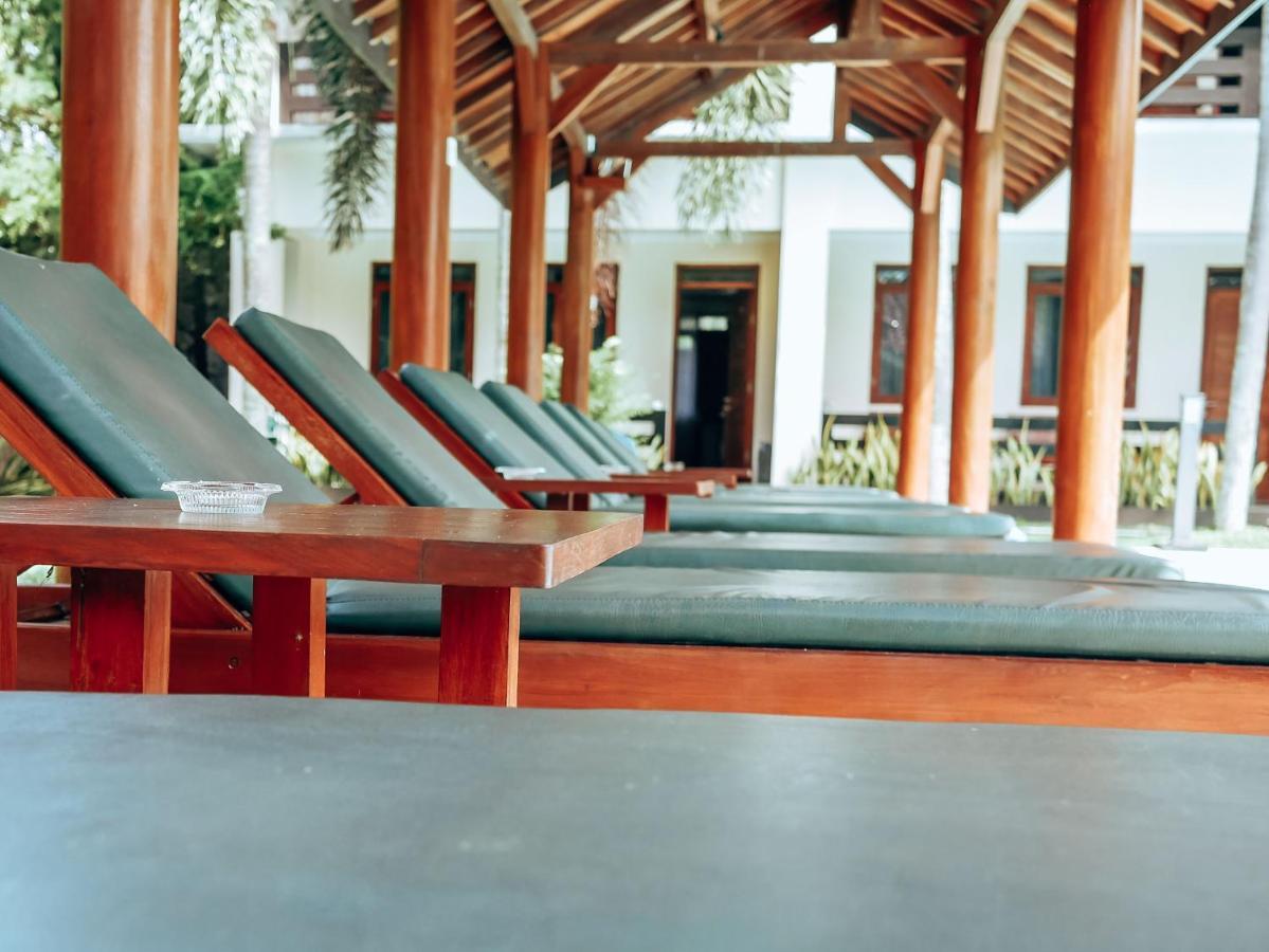 Sunrise Resort Batukaras Экстерьер фото